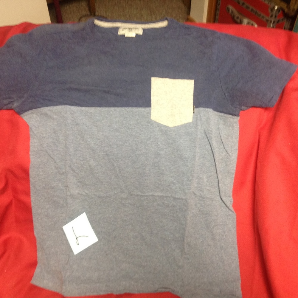 Billabong tshirt